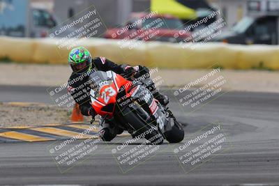 media/Jan-15-2023-SoCal Trackdays (Sun) [[c1237a034a]]/Turn 2 Set 1 (1145am)/